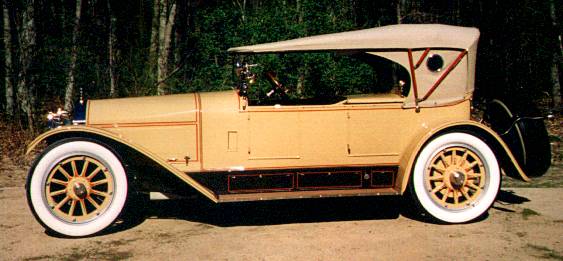 1917 Locomobile